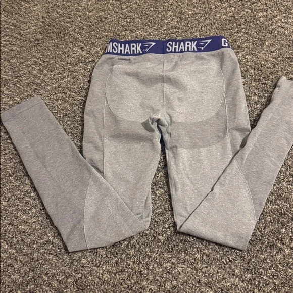 Gym shark Gray Leggings - Picture 4 of 4